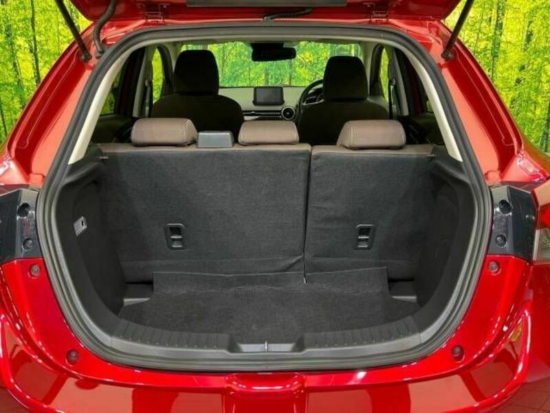 MAZDA2-10