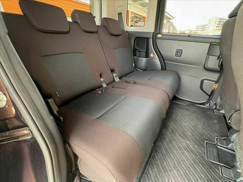 ROOMY-17