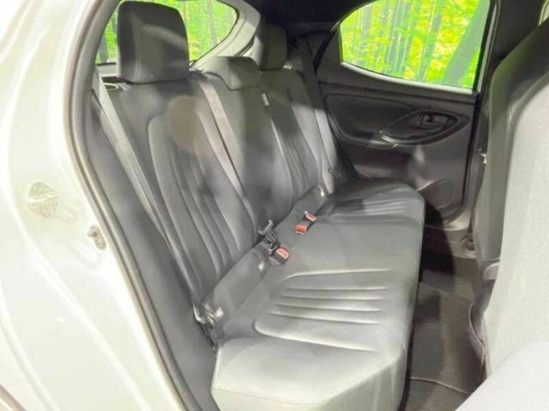 YARIS-8