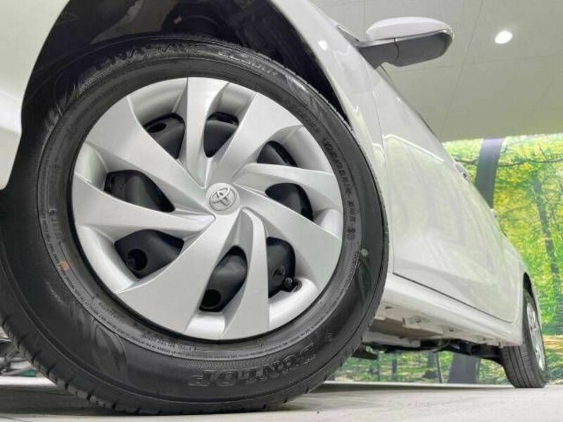 YARIS-11