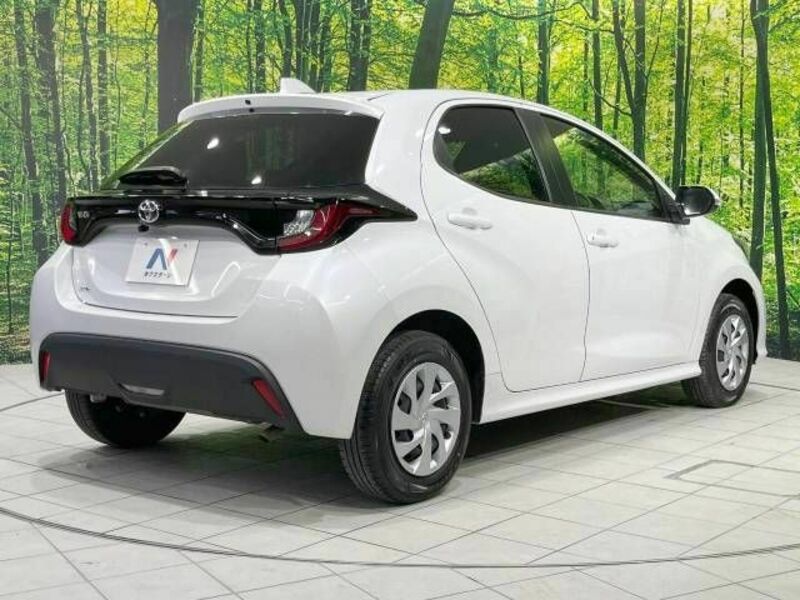 YARIS-16