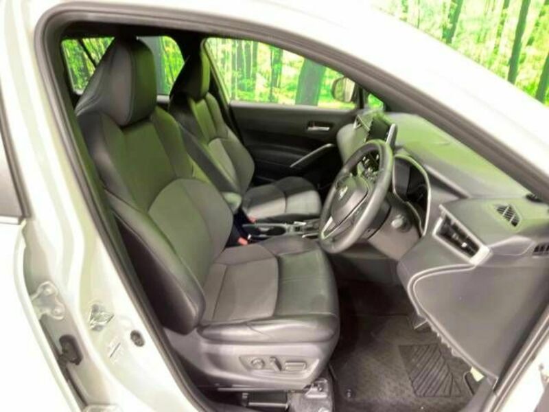 COROLLA CROSS-7