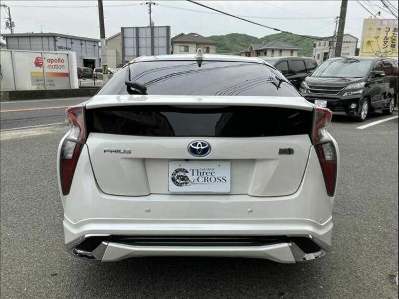 PRIUS-5