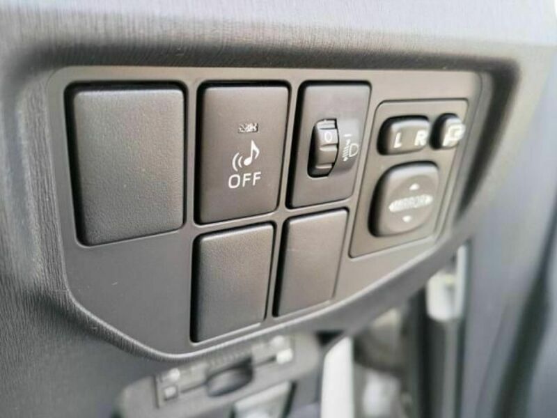 PRIUS-15