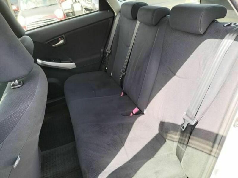 PRIUS-22