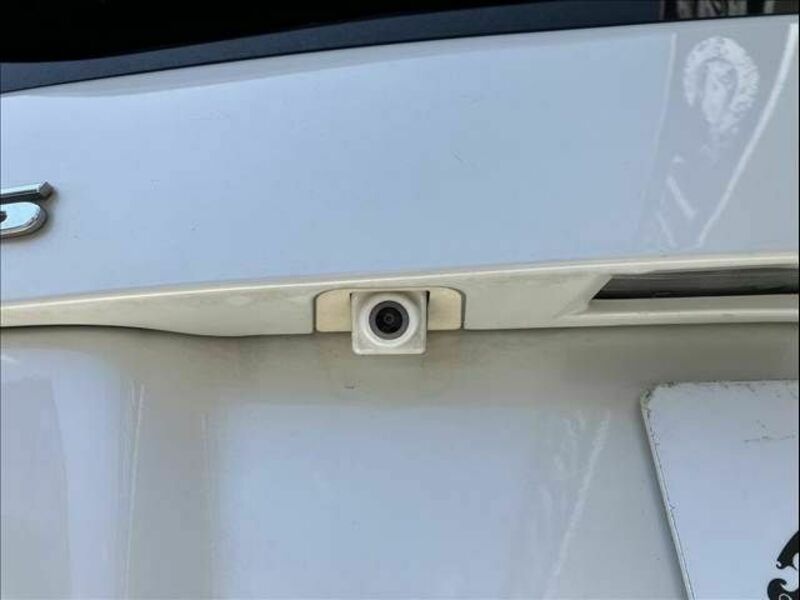 PRIUS-10