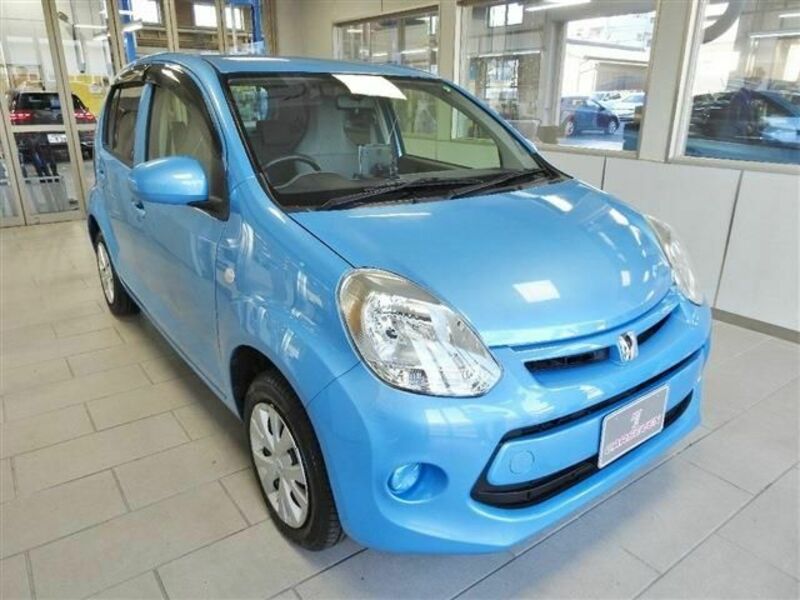 TOYOTA　PASSO
