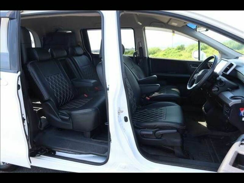 FREED HYBRID-13