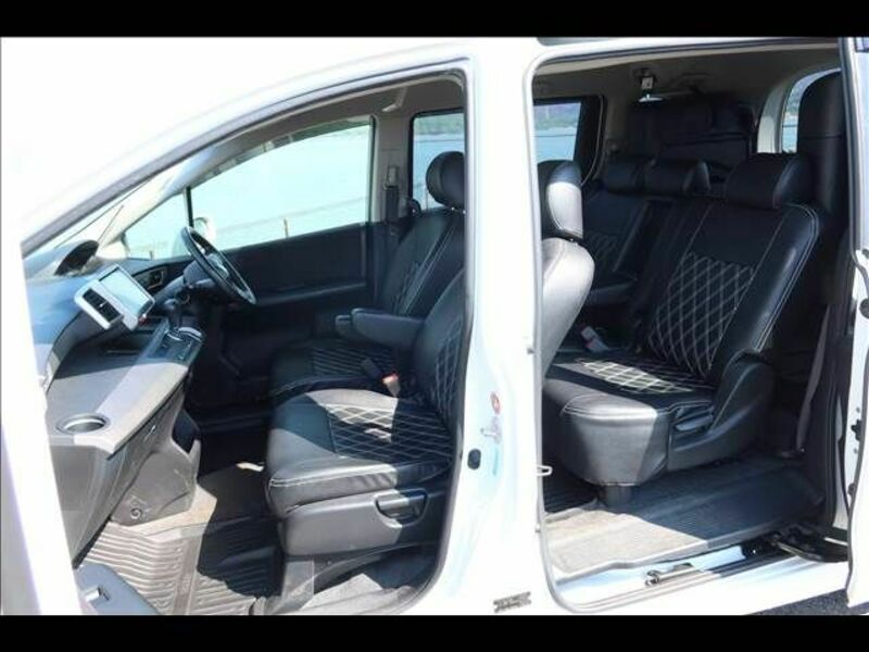 FREED HYBRID-18