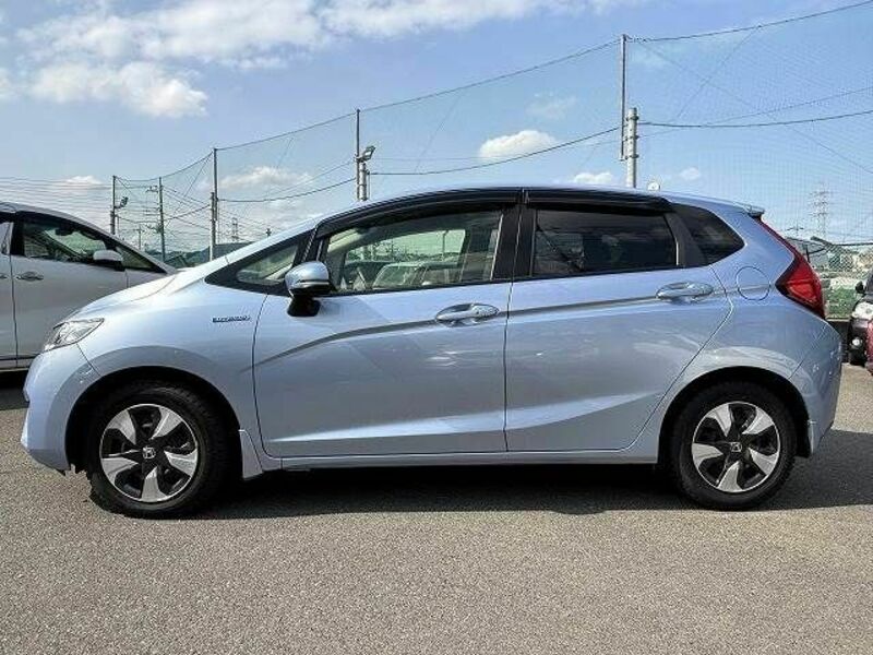 FIT HYBRID-14