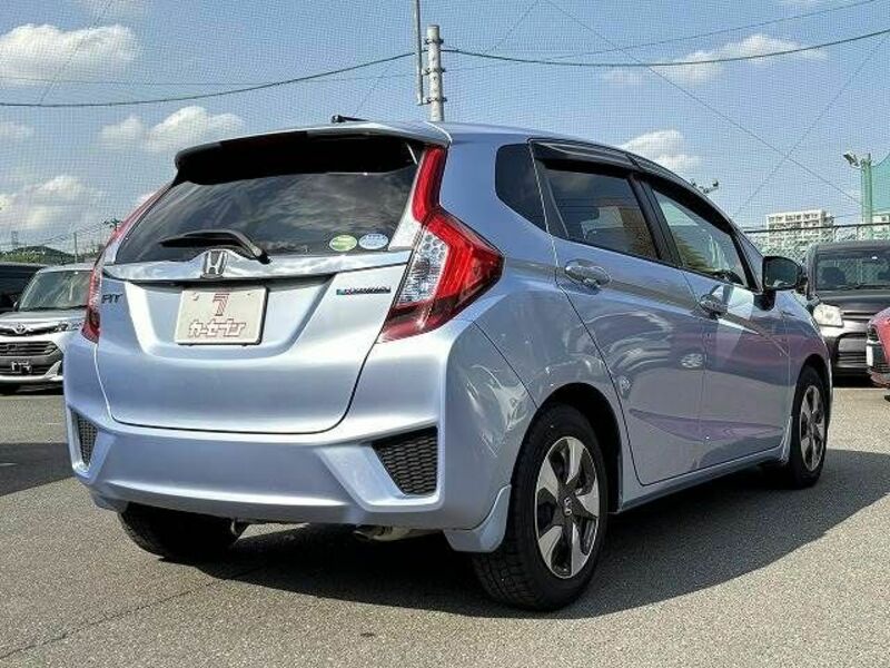 FIT HYBRID-21