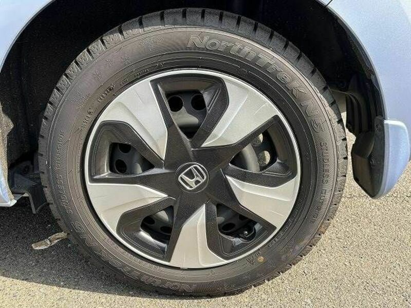 FIT HYBRID-22