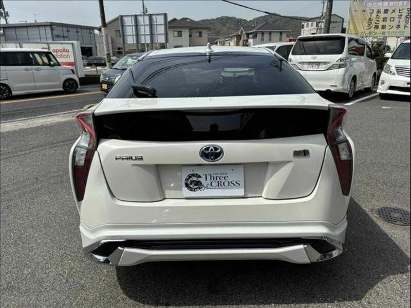 PRIUS-5