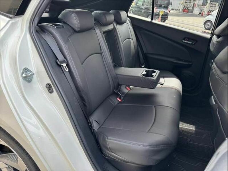 PRIUS-15