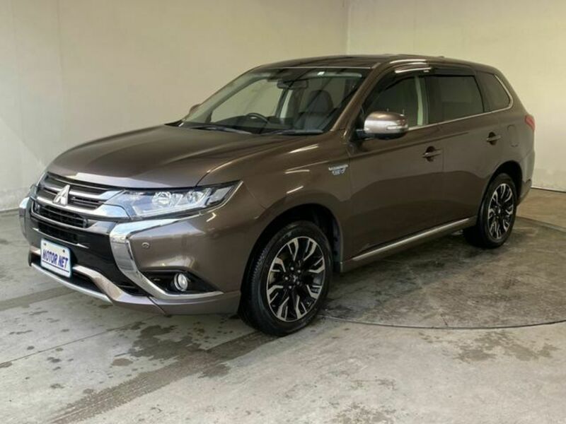 OUTLANDER PHEV
