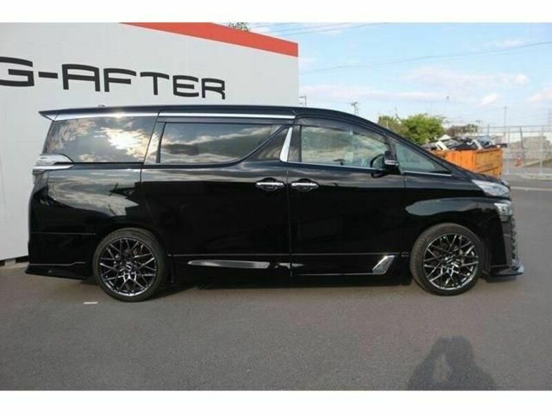 VELLFIRE-7