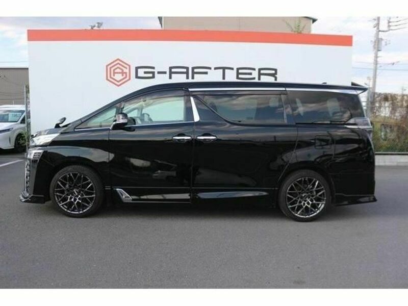 VELLFIRE-9