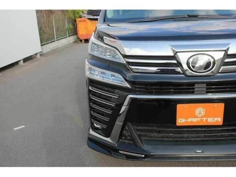 VELLFIRE-10