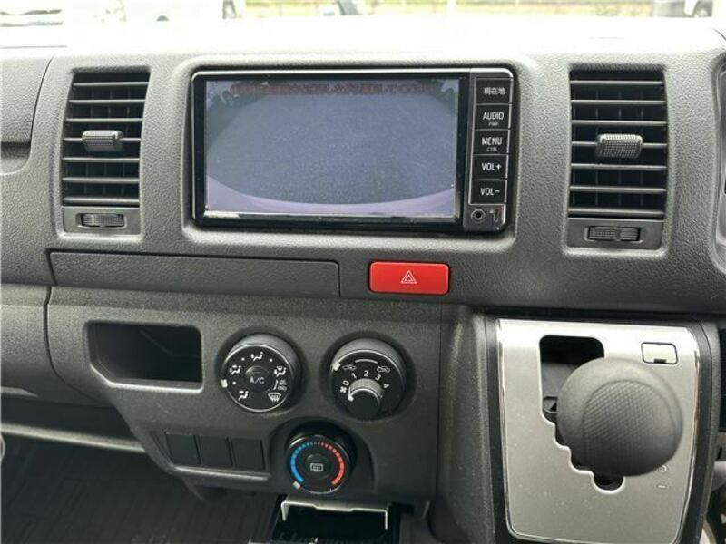 HIACE VAN-19