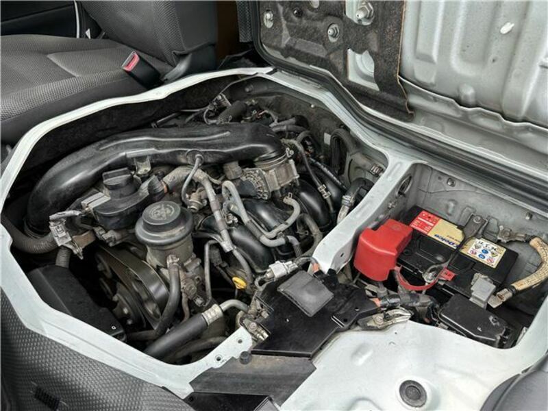 HIACE VAN-23