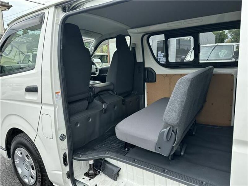 HIACE VAN-25