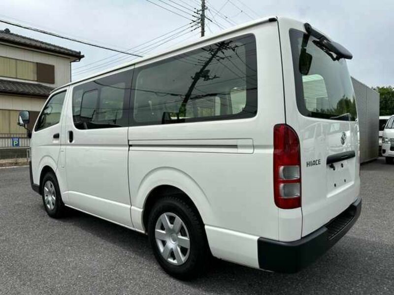 HIACE VAN-4
