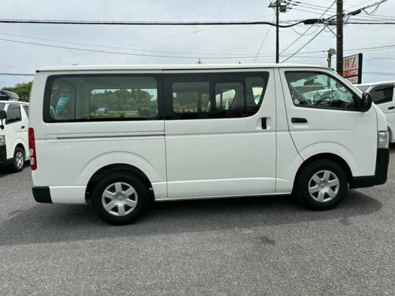 HIACE VAN-7