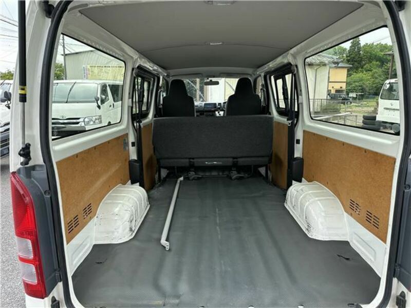 HIACE VAN-25