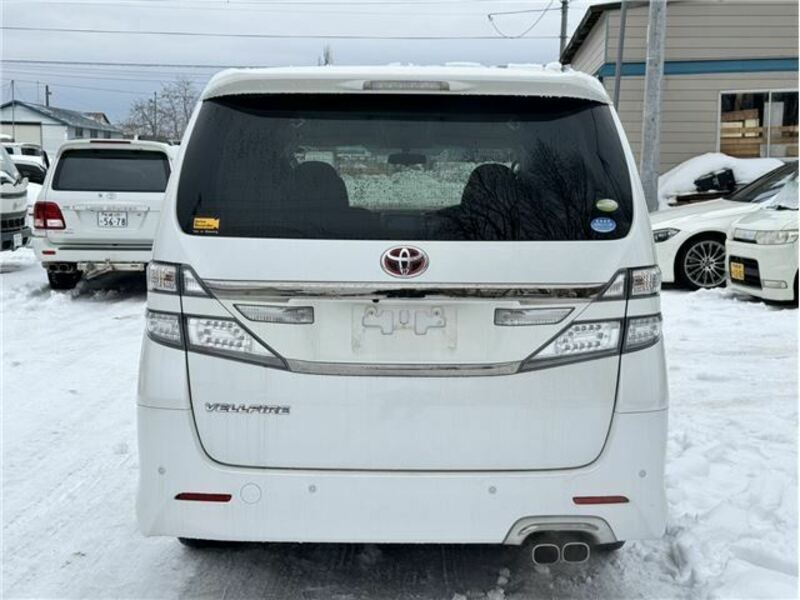 VELLFIRE-1