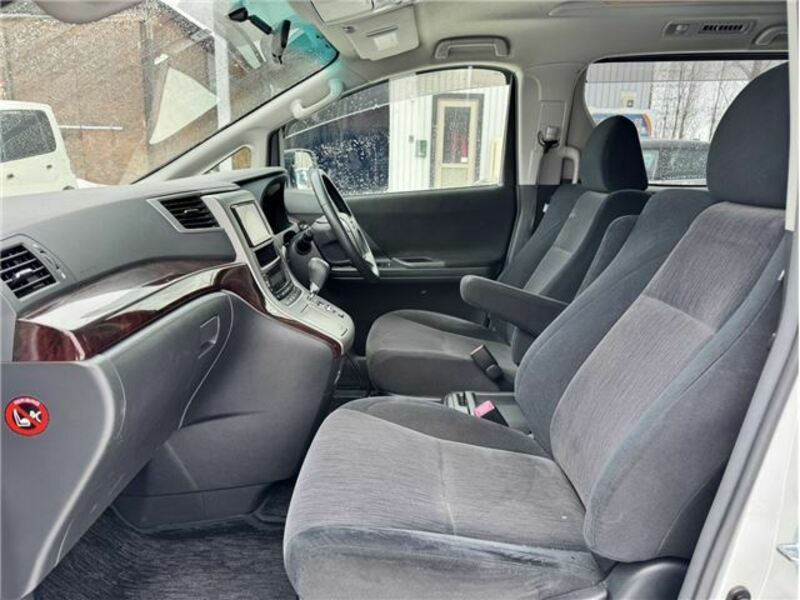 VELLFIRE-23