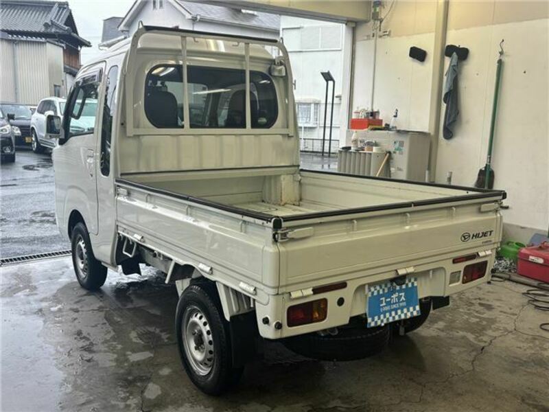 HIJET TRUCK-1