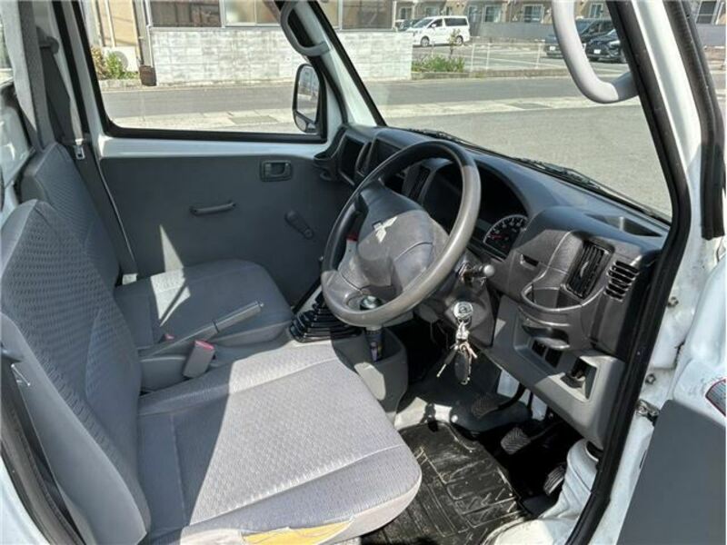 MINICAB TRUCK-10