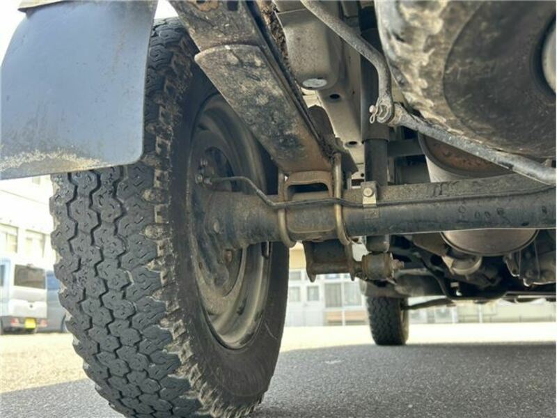 MINICAB TRUCK-33