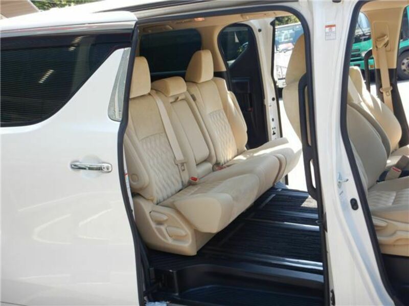 ALPHARD-9