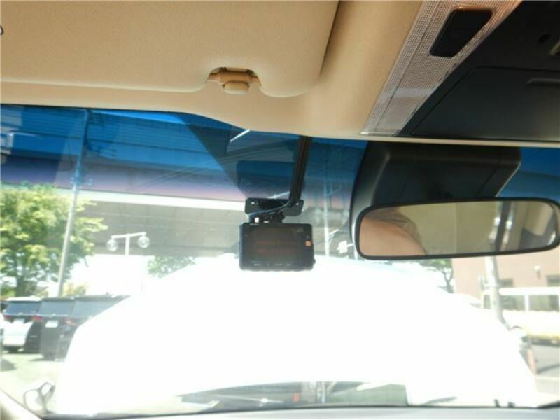 ALPHARD-16