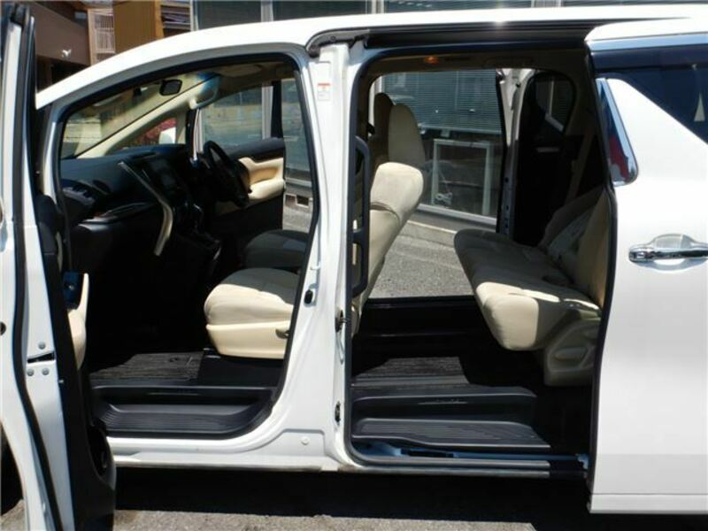 ALPHARD-24