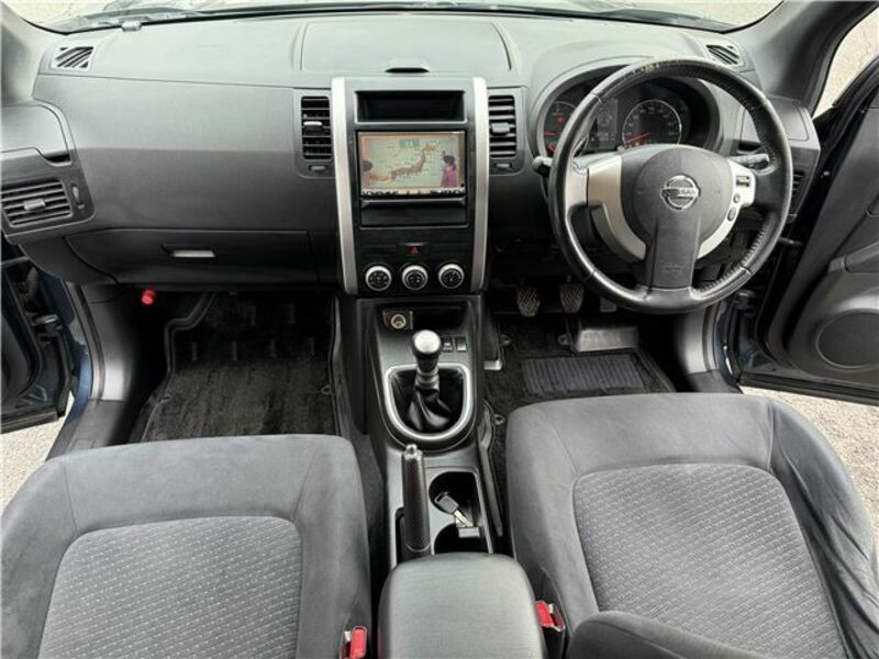 X-TRAIL-2