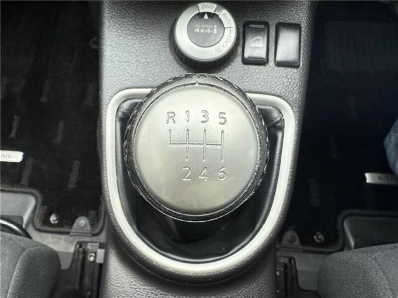 X-TRAIL-15