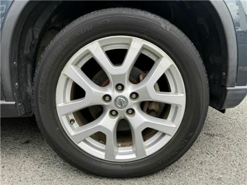 X-TRAIL-42