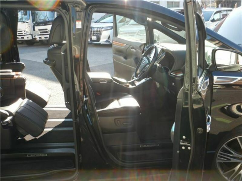 ALPHARD-14