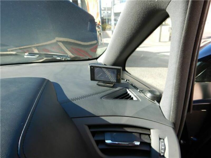 ALPHARD-21
