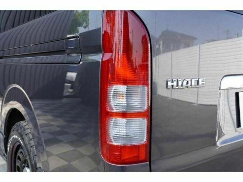 HIACE VAN-14