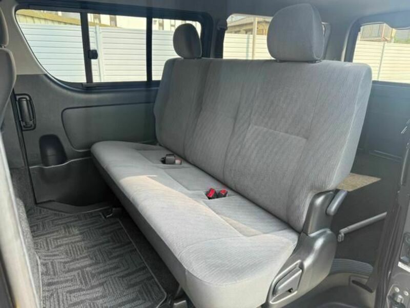 HIACE VAN-32