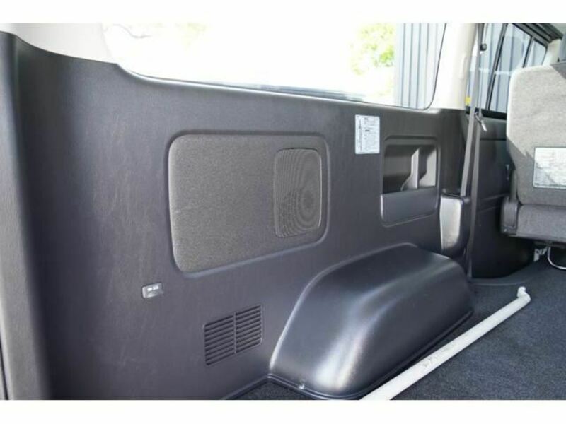HIACE VAN-35