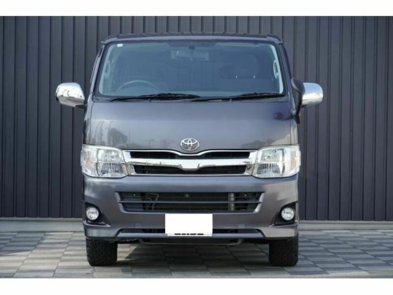 HIACE VAN-44