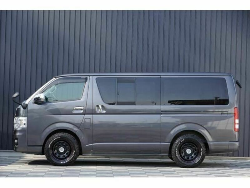 HIACE VAN-47