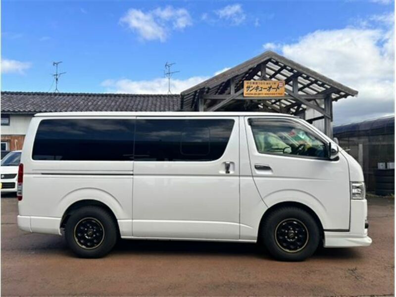 HIACE-4