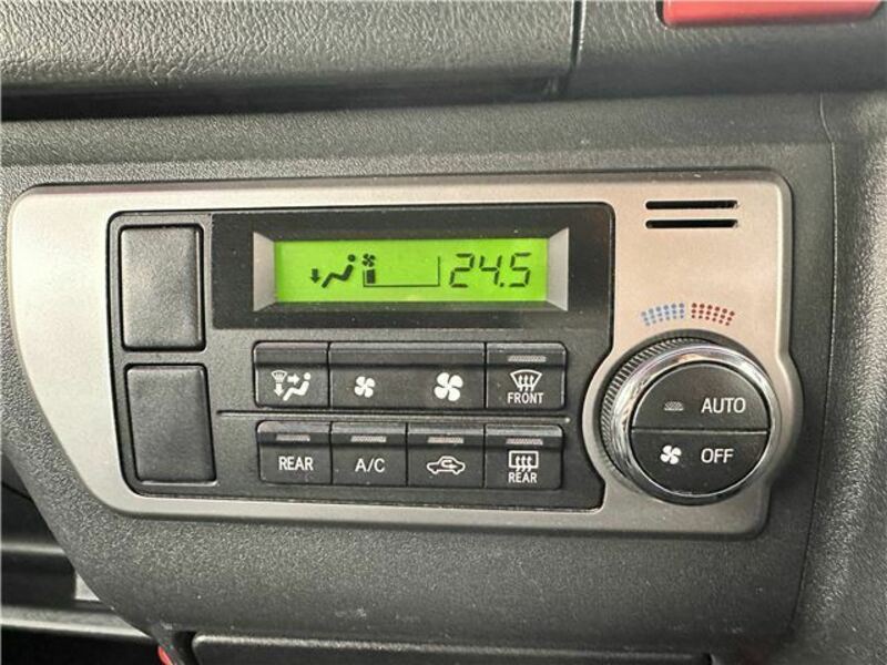 HIACE-26