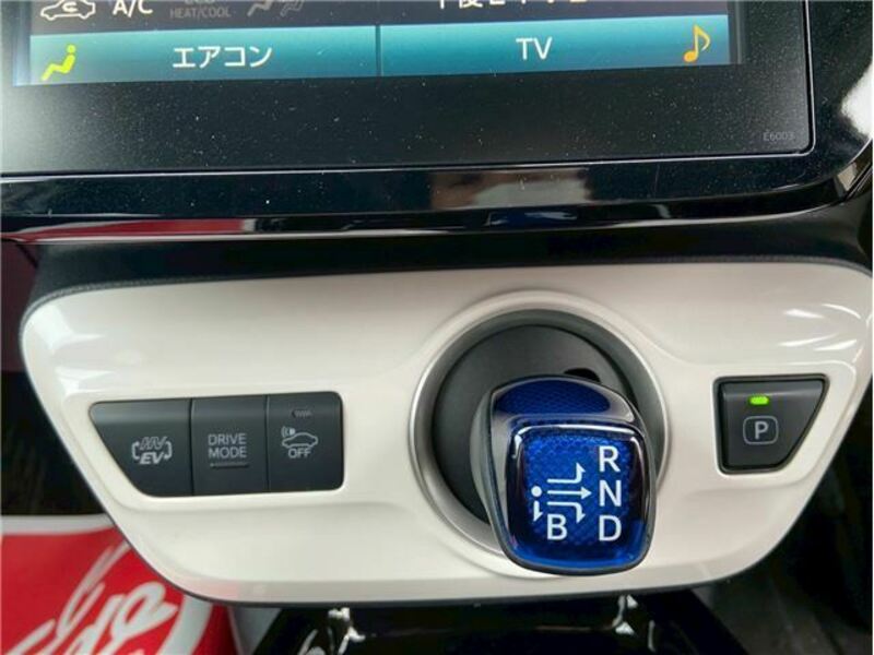 PRIUS PHV-12