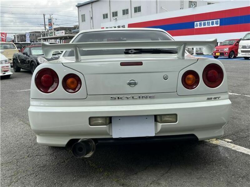 SKYLINE-4